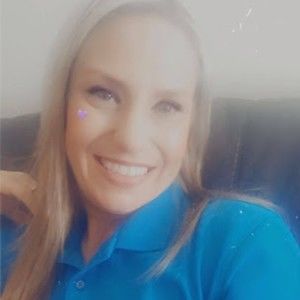 Meet your Posher, Kari